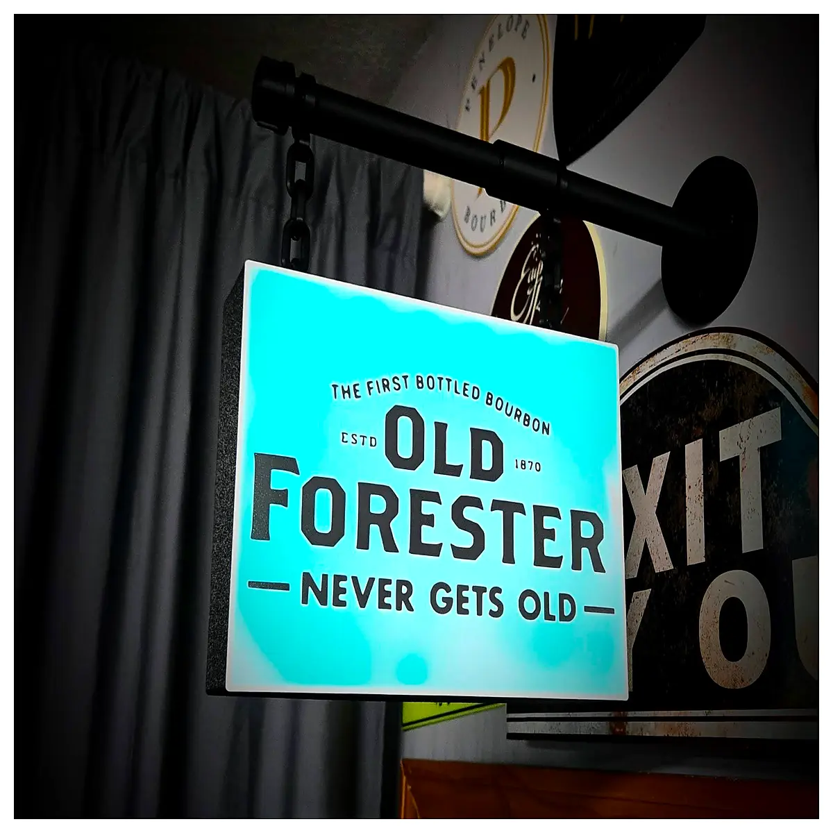 Old Forester Double Sided Bar Sign Hanging Style Retro Decor Lighting Bar Restaurant Display Sign Accessories