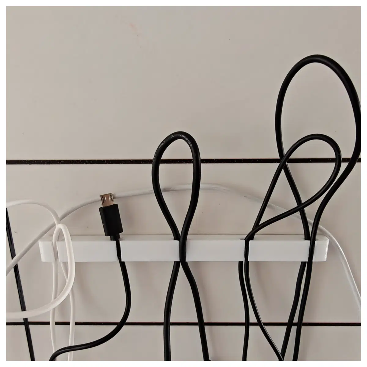 Cable Organizer Box Charging Cable Storage Rack Quick Access Fast Release Phone Accessories Desktop Storage