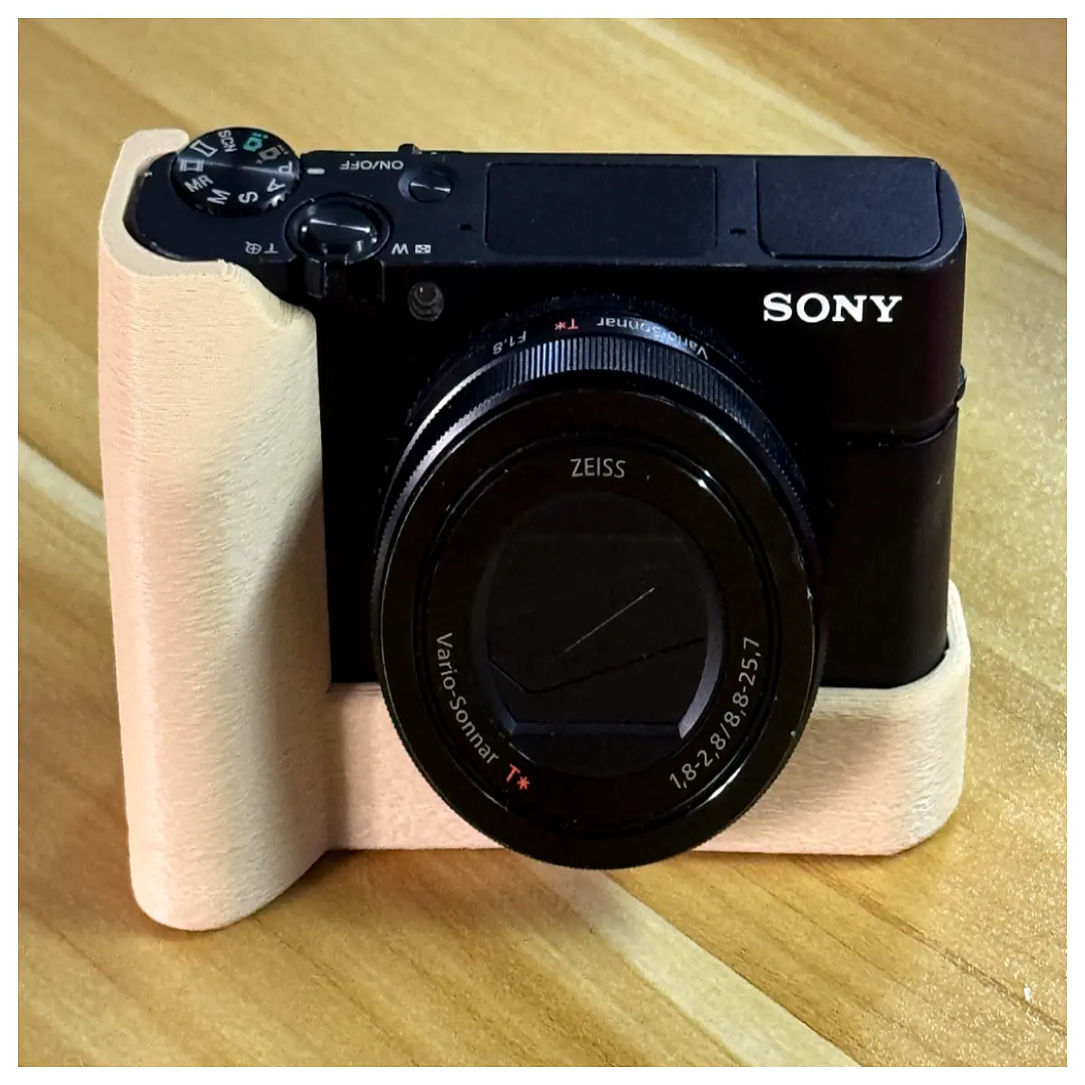 Black Card RX100M3 Camera Case Protective Shell Lens Guard Photography Accessory Mobile Case Lens Protection