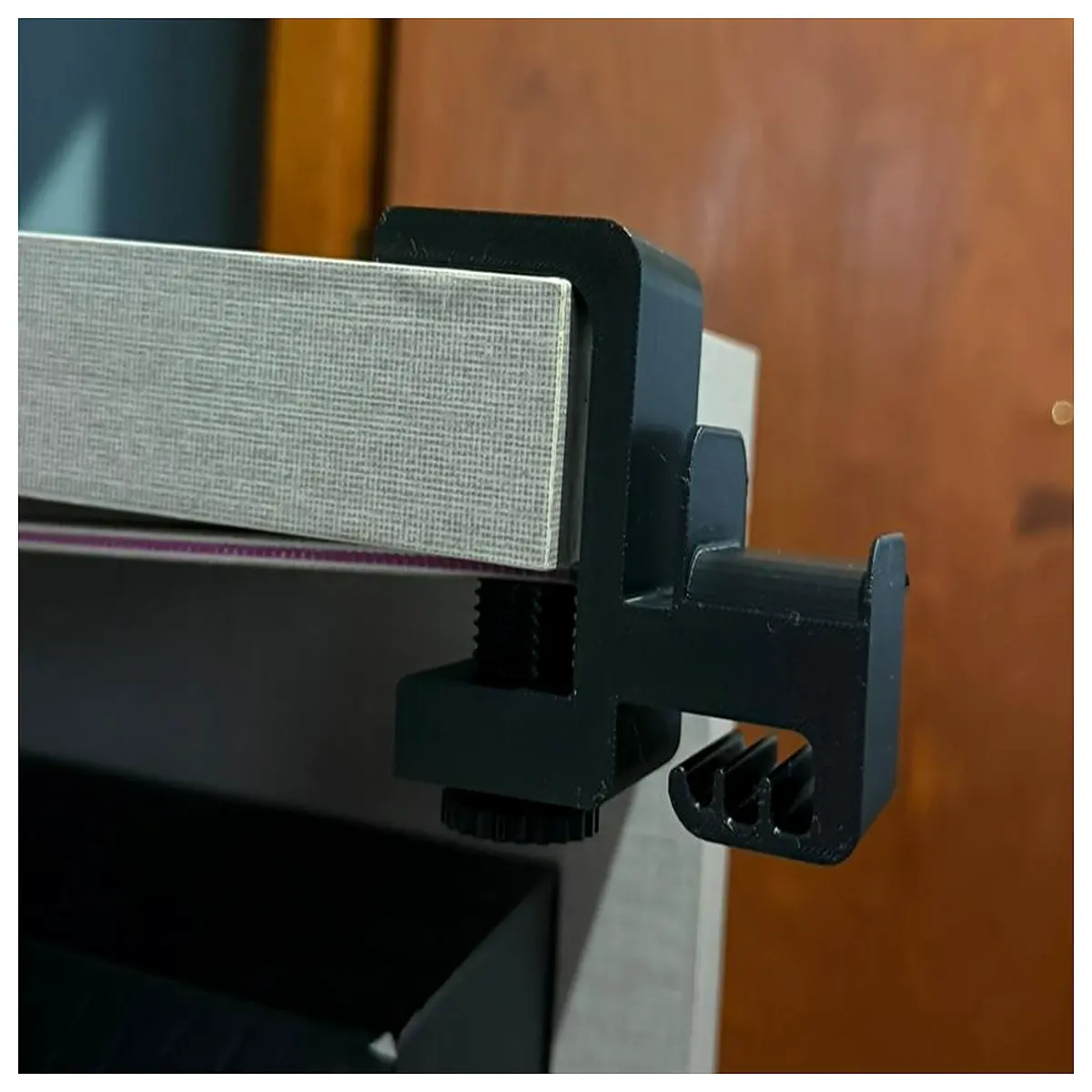Mobile Headphone Holder Phone Stand Mount Earbud Holder Phone Accessory Mobile Phone Stand Support