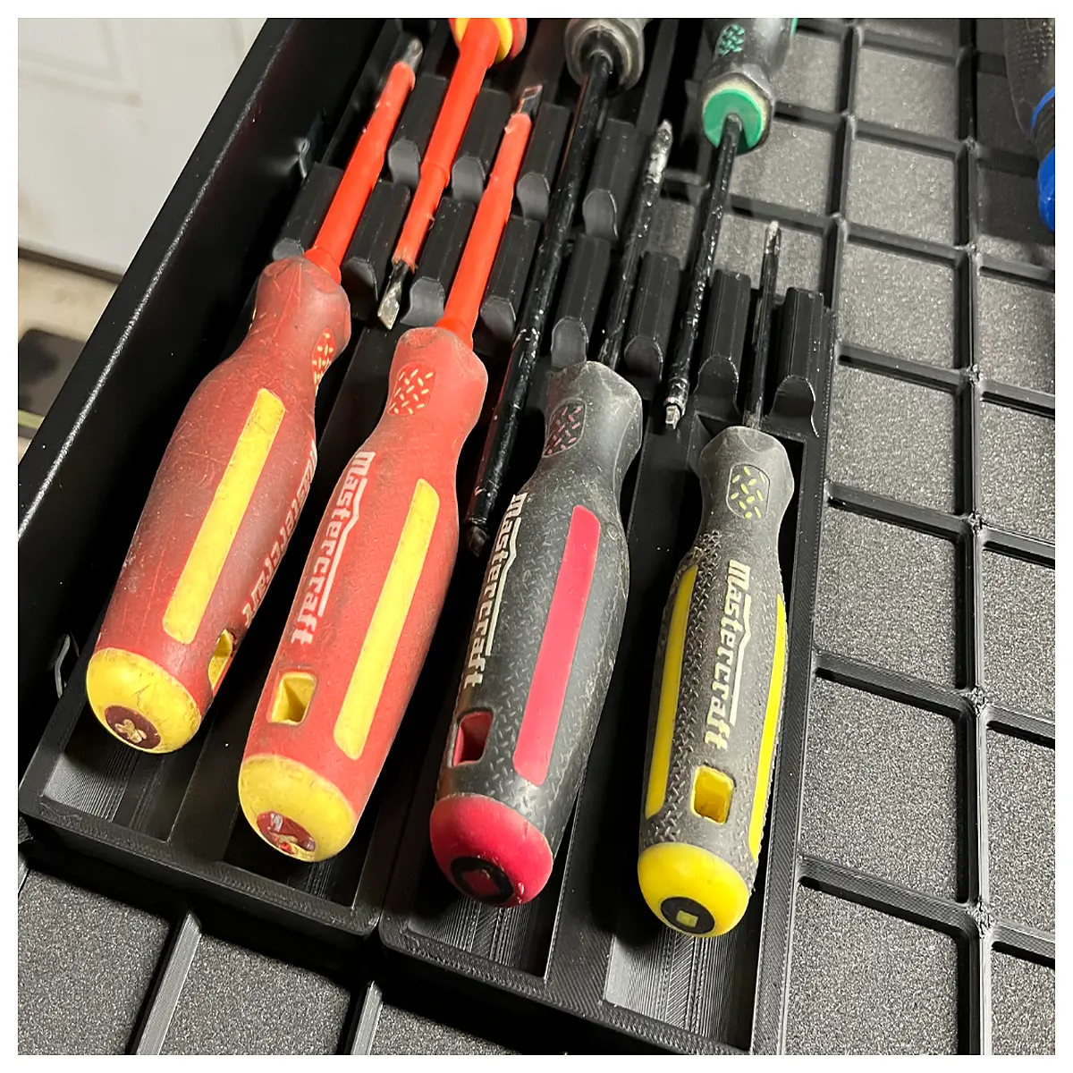 Universal Screwdriver Mat Organizer Gridfinity Screwdriver Storage Box Parts Organizer Desktop Storage Assembly Tools
