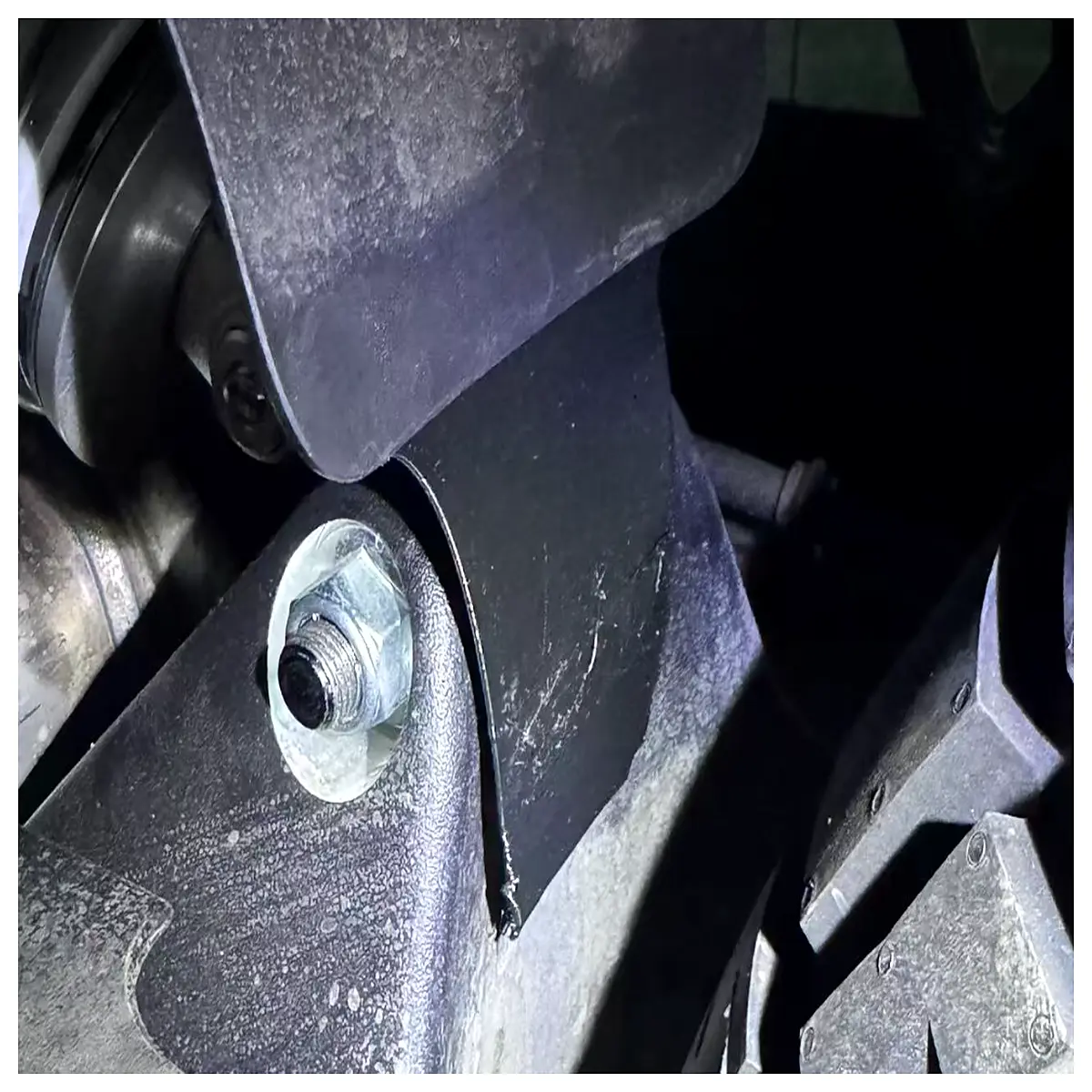 1000MTX Rear Shock Absorbing Mud Flaps Vehicle Undercarriage Protection Suspension Support Car Parts