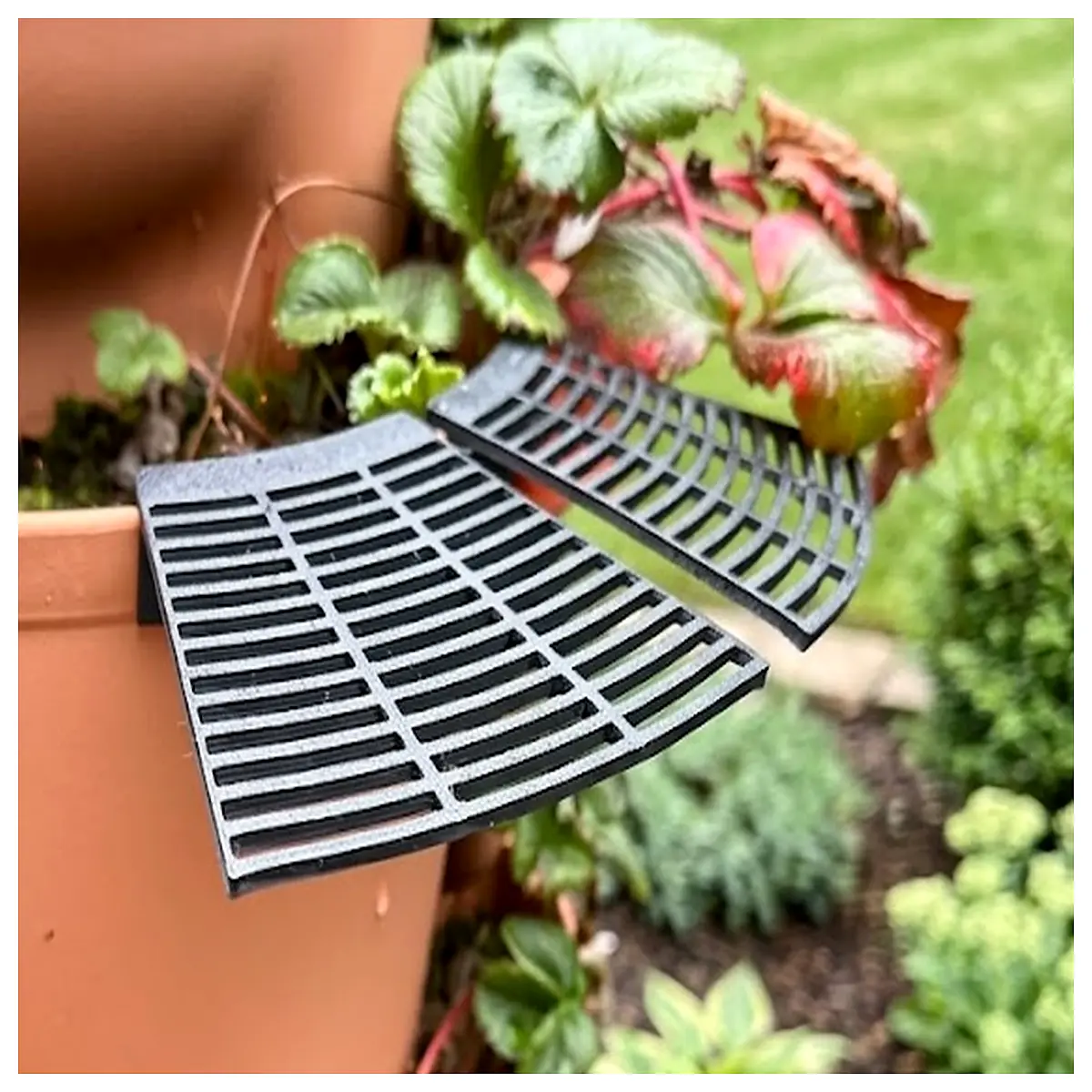 Strawberry Support Stand for Flower Pots Berry Trellis Plant Support Indoor Garden Vertical Strawberry Growing Berry Support System