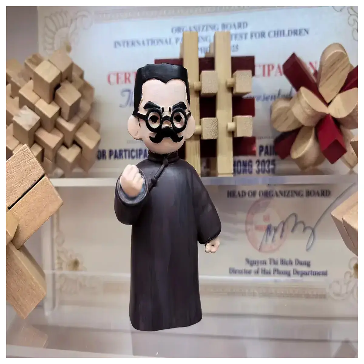 Qi Zhi Xian Ke Li Da Zhao Figurine Anime Collectible Commemorative Toy Gift