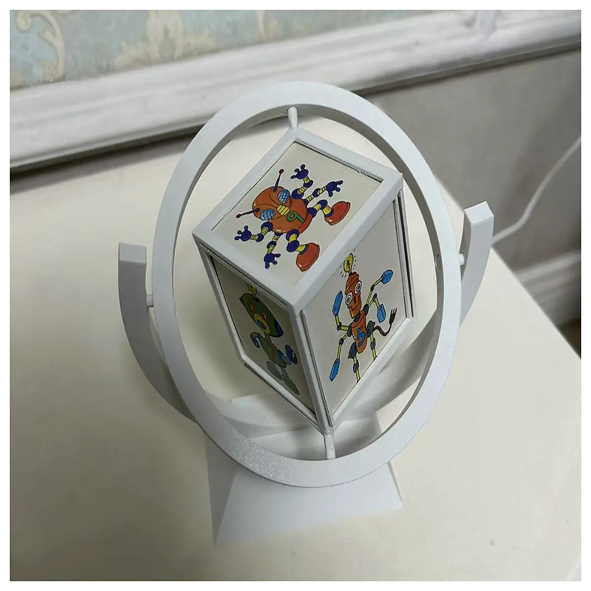 Happy Cube Rotating Photo Frame 3D Rotating Creative Photo Album Anniversary Gift Memorial Frame Multi Photo Decor