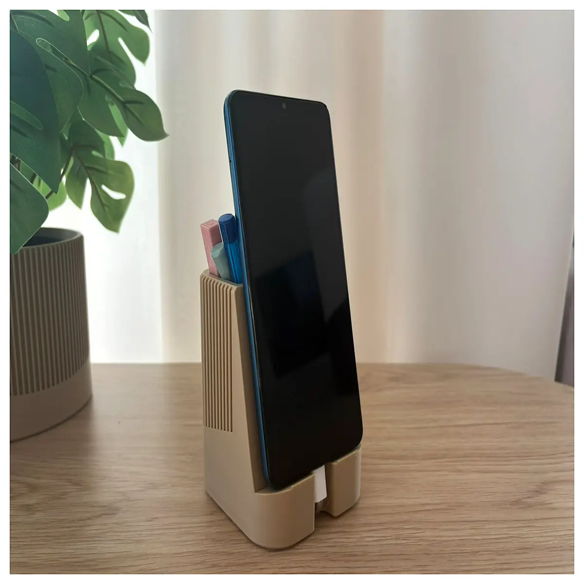Phone Stand Minimalist Pen Holder Organizer Japandi Style Desk Organizer Study Room Storage Phone Stand Accessories