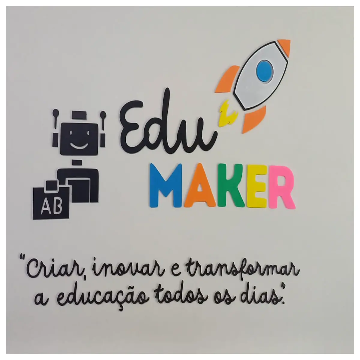 maker space decor classroom wall art stem lab signs diy workshop inspiration posters