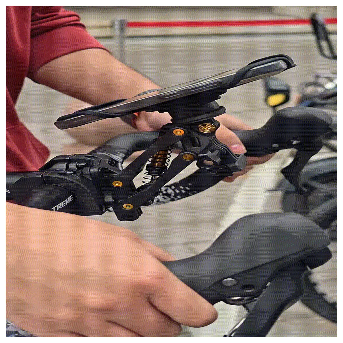 Glamour 3 in 1 Vibration Reducing Arm Mount Camera Accessory Car Splitter Round Handlebar Clamp Motion Camera Adapter