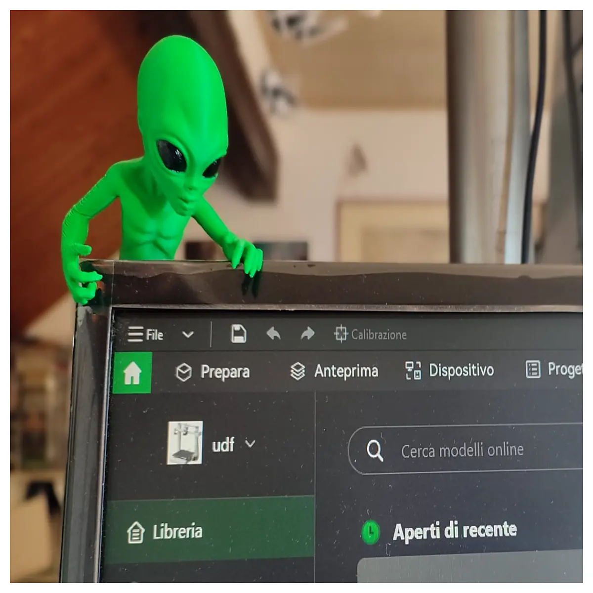 Monitor Green Alien Surveillance Device Screen Observer Electronic Eye Surveillance Accessories Smart Camera