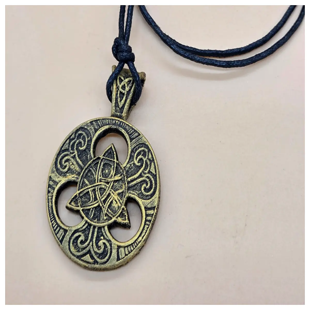 Pendant Rune Pentagram Amulet Protection Energy Luck Charm Jewelry Style