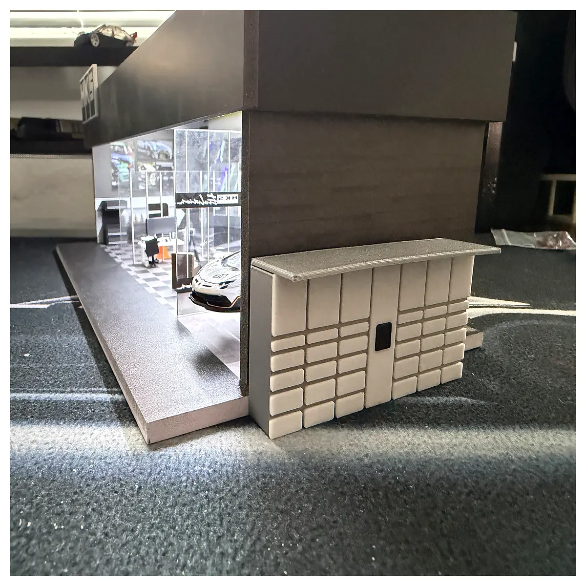 1 164 Scale Garage Miniature Shipping Box Model Building Decoration Accessories Toy Accessories Scene Setup