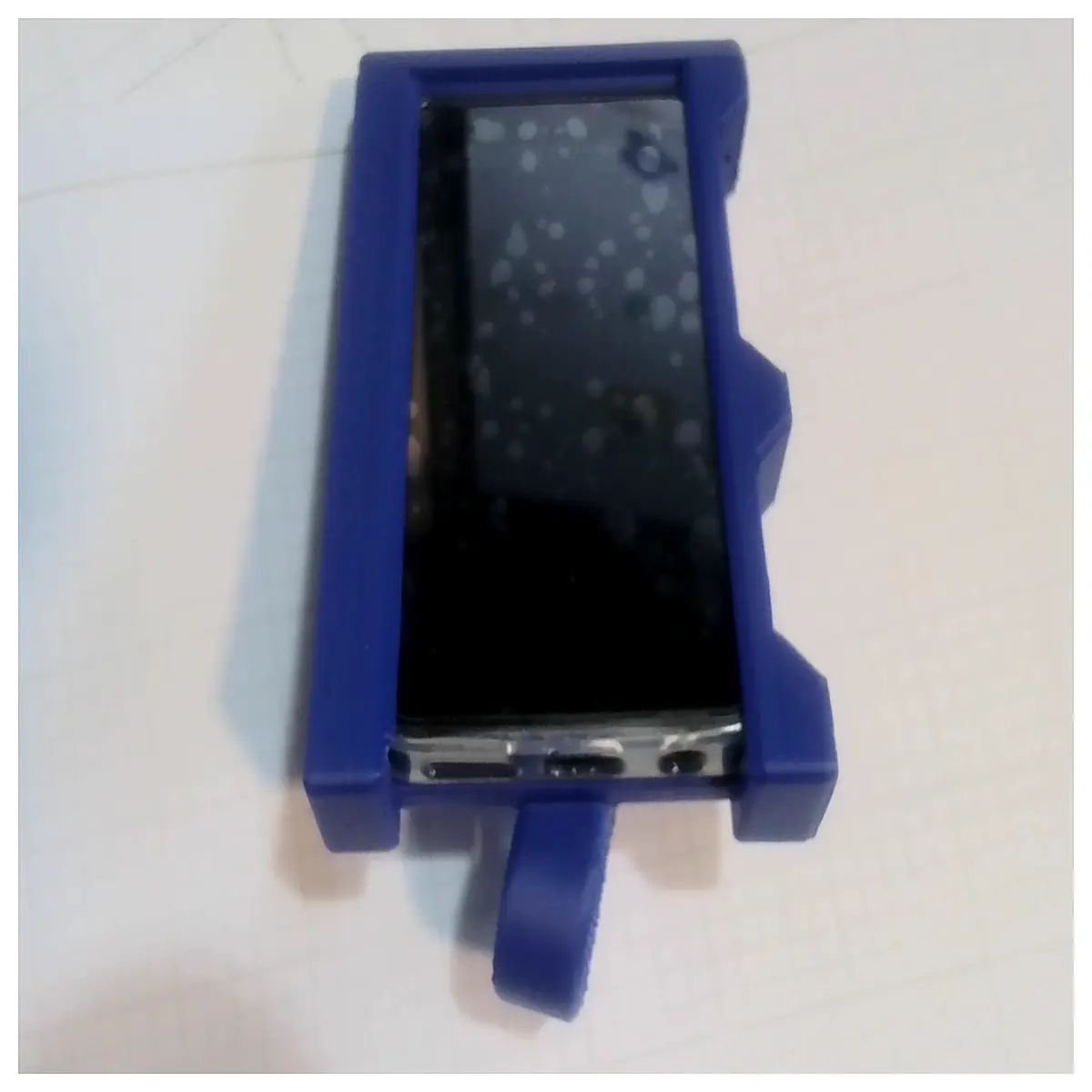 AGPtek MP3 Player Hand Grip Protective Cover Case Phone Case Drop Protection Accessory