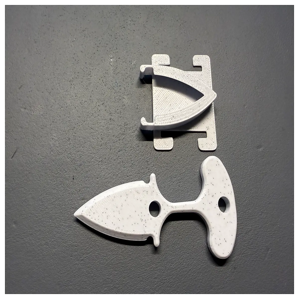 Mini EDC Pocket Self Defense Tool Unboxing Helper Portable Carry Multi Tool Emergency Response