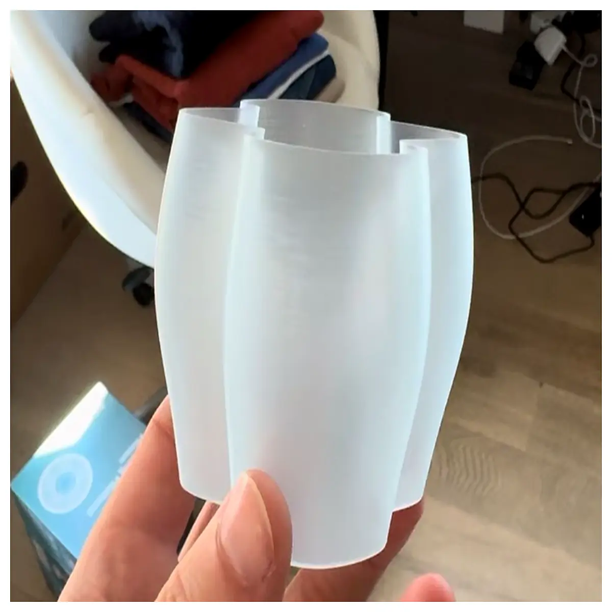 Translucent PLA Vase Decorative Flower Container Clear Vase for Home Decor Gift Idea Translucent PLA Vase