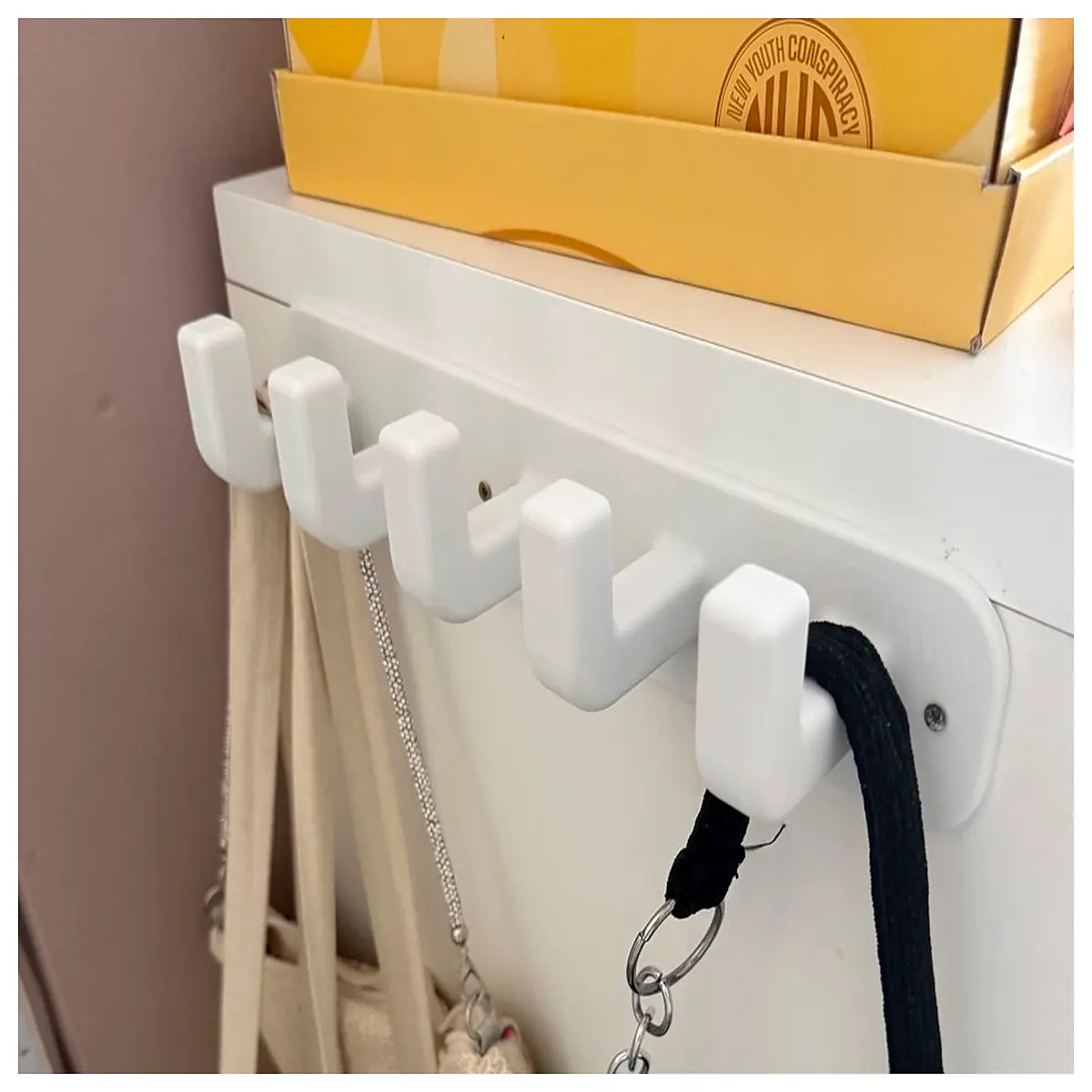 5 Hook Clothes Hangers Hanging Clothes Rack Wall Mounted Display Indoor Drying Hooks Multi Functional Hanging Accessory Bathroom Bedroom Kitchen