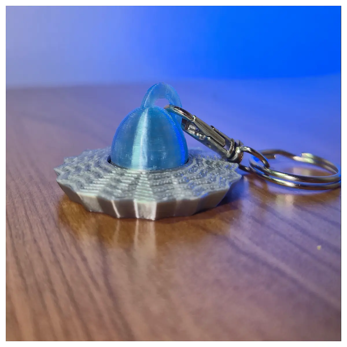 UFO Keychain Rotating Gyroscope Stress Relief Toy Anti Anxiety Fidget Spinner Multi Function