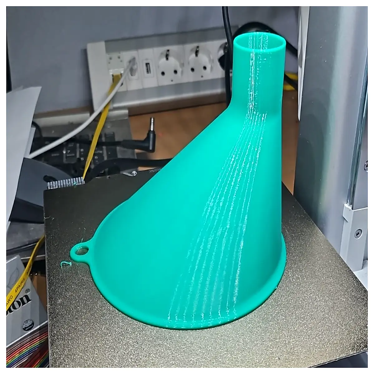Funnel Inclined Funnel Liquid Transfer Filter Gardening Agriculture Parts Supply