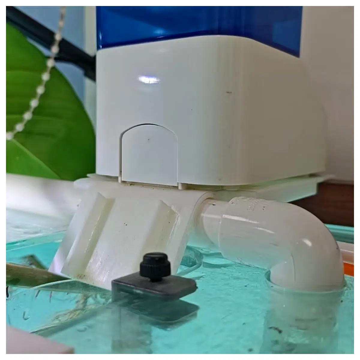 Aquarium Auto Feeder Stand Fish Feeding Device Smart Aquarium Feeder Automatic Feeding System Aquarium Accessories