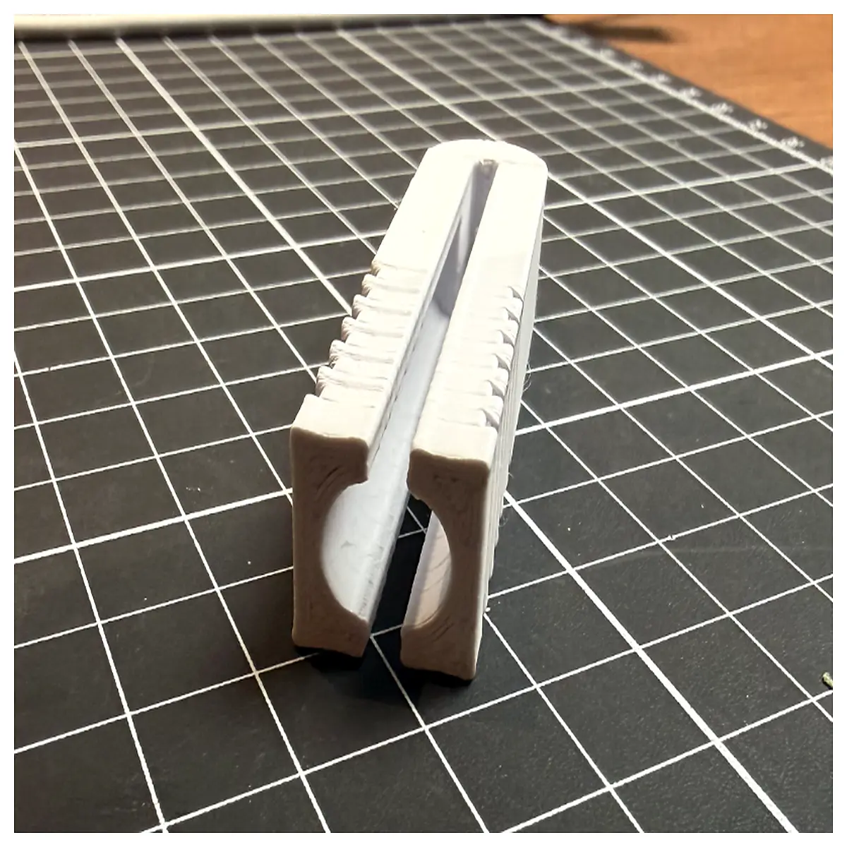 Ampule Cutter Fast Cutting Tool Glass Vial Cutter Lab Cutting Device Pharmaceutical Container Cutter Fragile Vial Cutter