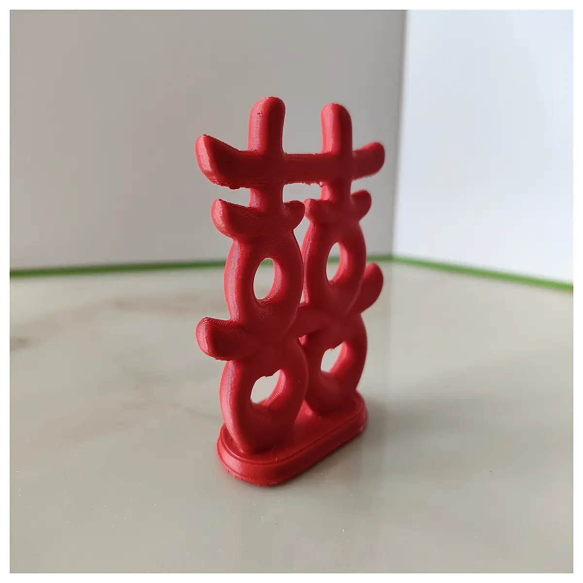 Xi Character Decoration Traditional New Year Ornament Red Ceramic Happiness Lucky Festive Decor Symbolizes Good Gift Idea