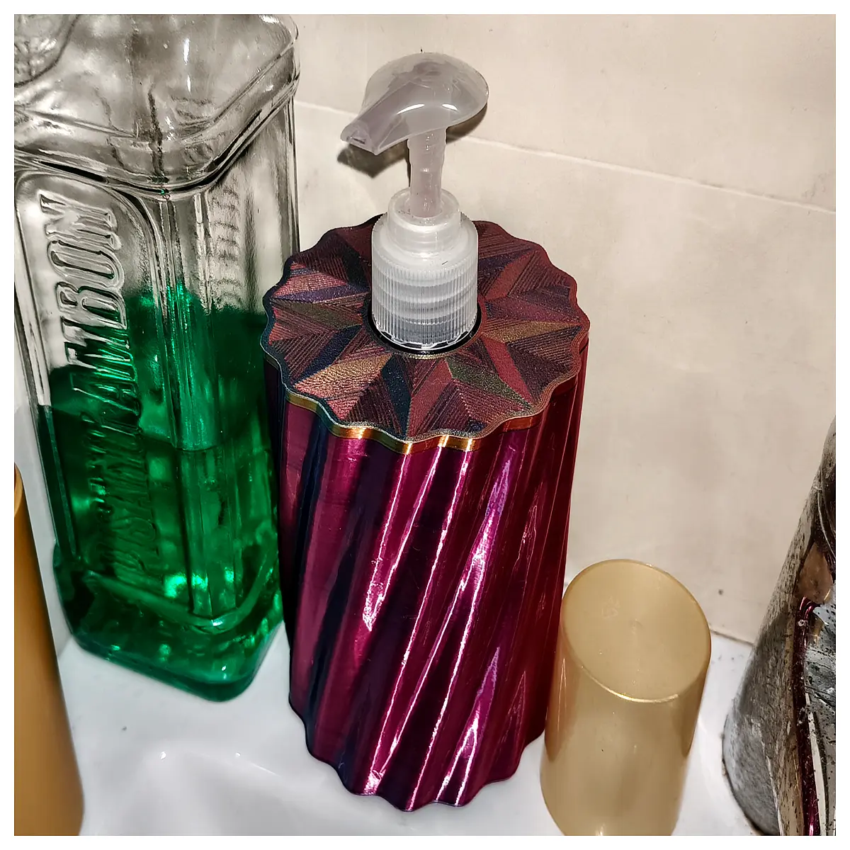 Spiral Hand Soap Pump Container Decoration Pattern Creative Hand Soap Bottle Cap Sticker Spiral Hand Sanitizer Accessories Gift Packaging