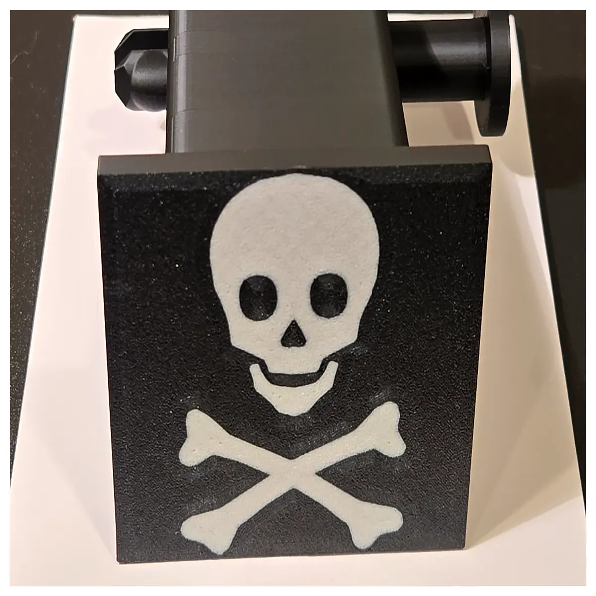 skull flag trailer hitch cover 2 inch receiver cap anti theft universal truck accessory