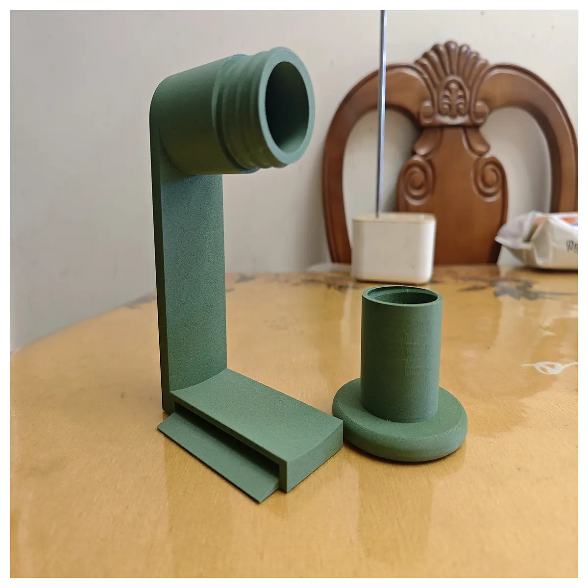 Large Roll Paper Holder Wall Mounted Bathroom Tissue Dispenser Shelf Roll Storage Rack Bathroom Accessories Space Saving