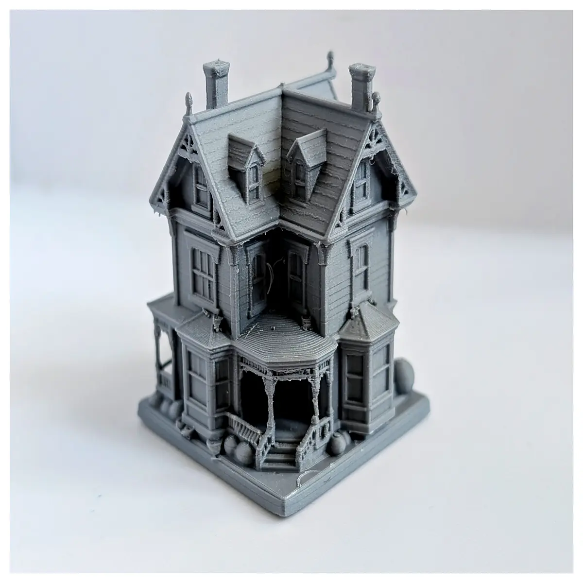 Victorian House Model Miniature Building Decoration Toy Collectible Historical Architecture Model