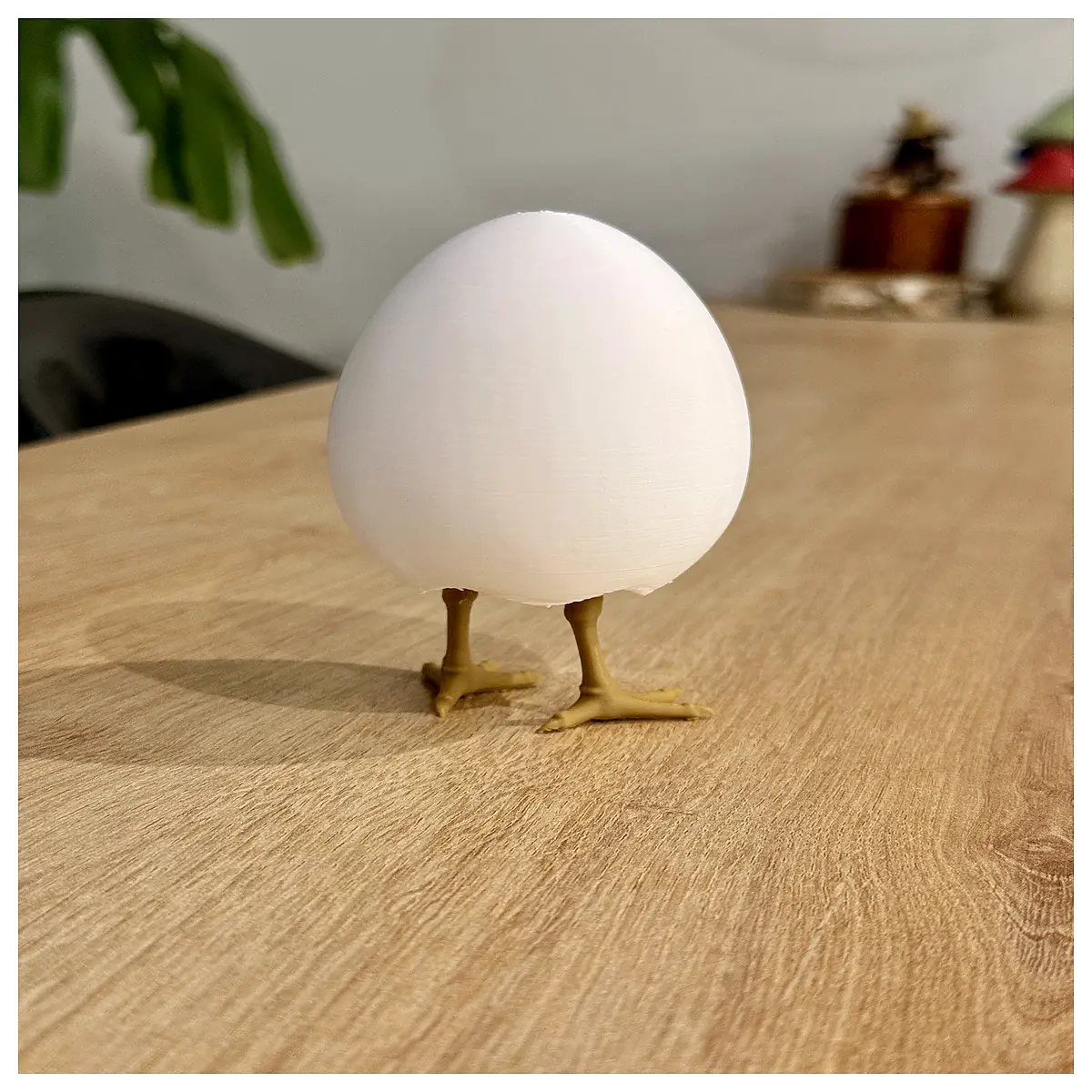 Walking Easter Egg with Chicken Legs Fun Toy Easter Gift Kids Creative Puzzle Toy Cute Easter Decoration