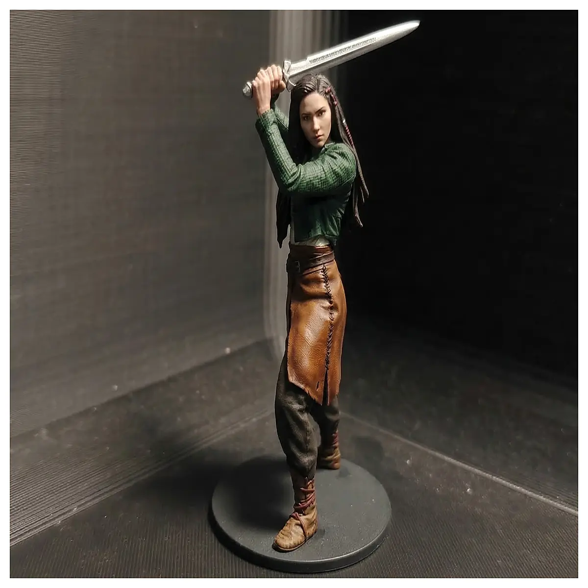 Talon Otherworld Miniature Model Toy Desktop Collection Model Enthusiast Scene Reproduction Mini Figure