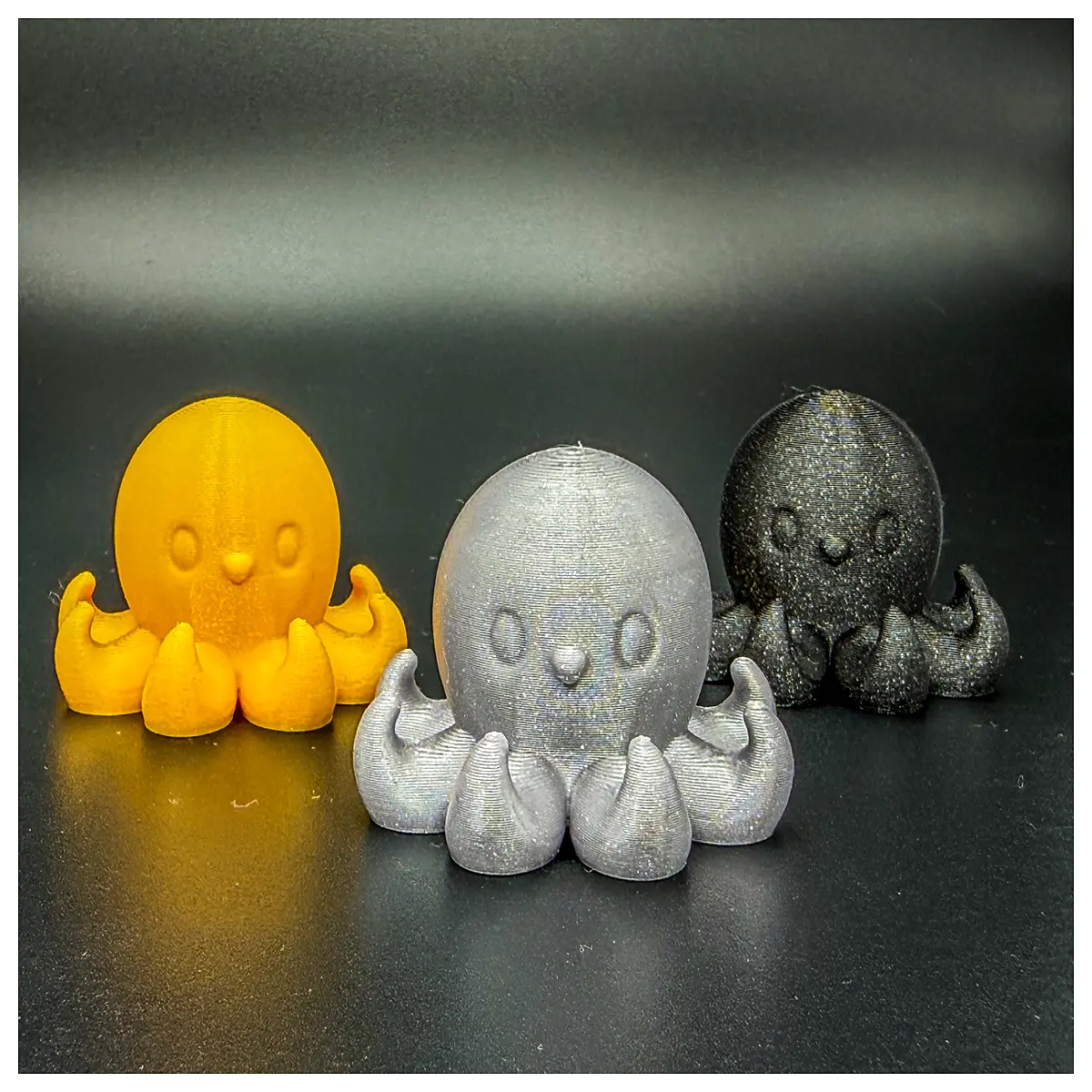 Q Ban Octopus Mini Ocean Buddy Cute Marine Animal Model Toy Kids Collectible Figure Ocean Theme Decoration Aquarium Accessory