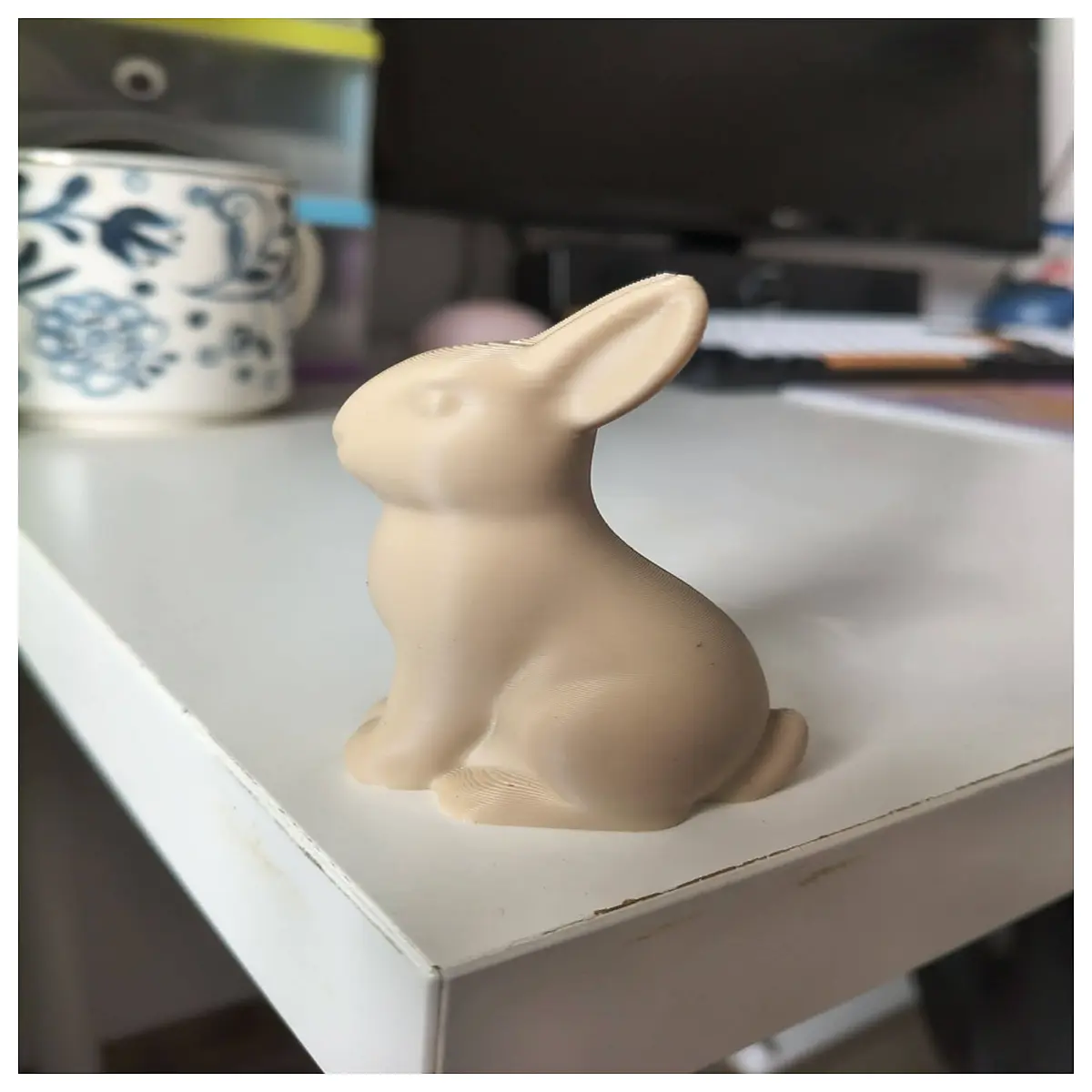 Easter Bunny Statue Spring Decor Holiday Ornament Easter Decoration Bunny Figurine Home Decor