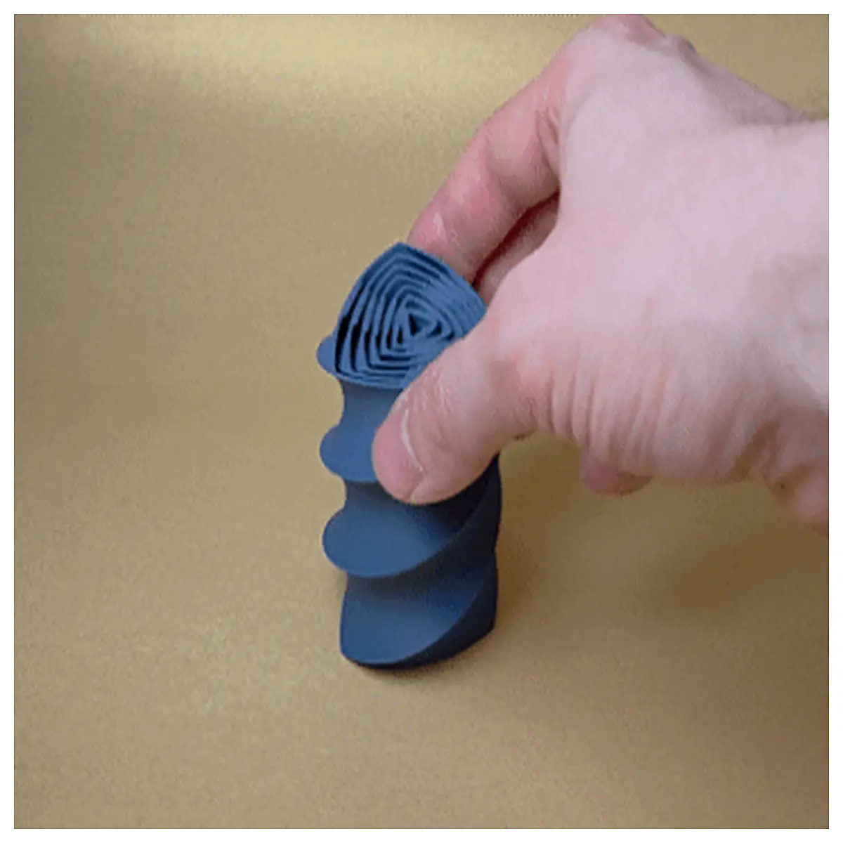 Wankel Rotary Engine Toy Spiral Relief Model Kids Puzzle Toy Stress Relief Gadget Fun Motion