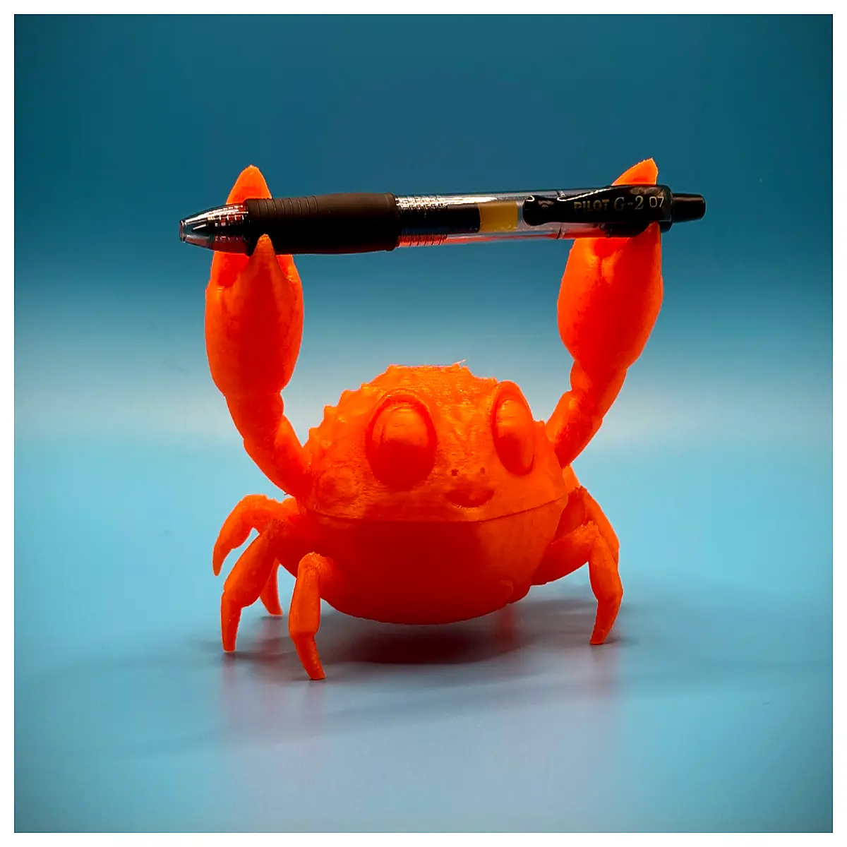 Cute Crab Pencil Holder Creative Desktop Decoration IoT Accessory Office Stationery Student Gift Crab Shaped