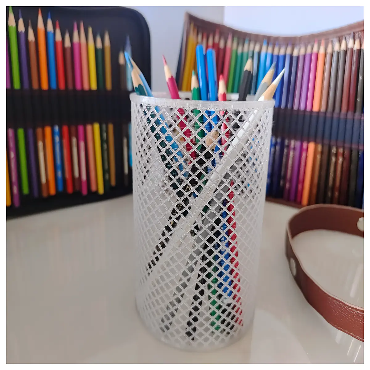 Carved Crystal Pen Holder Creative Desk Decoration Stationery Organizer Storage Box Office Desk Accessories