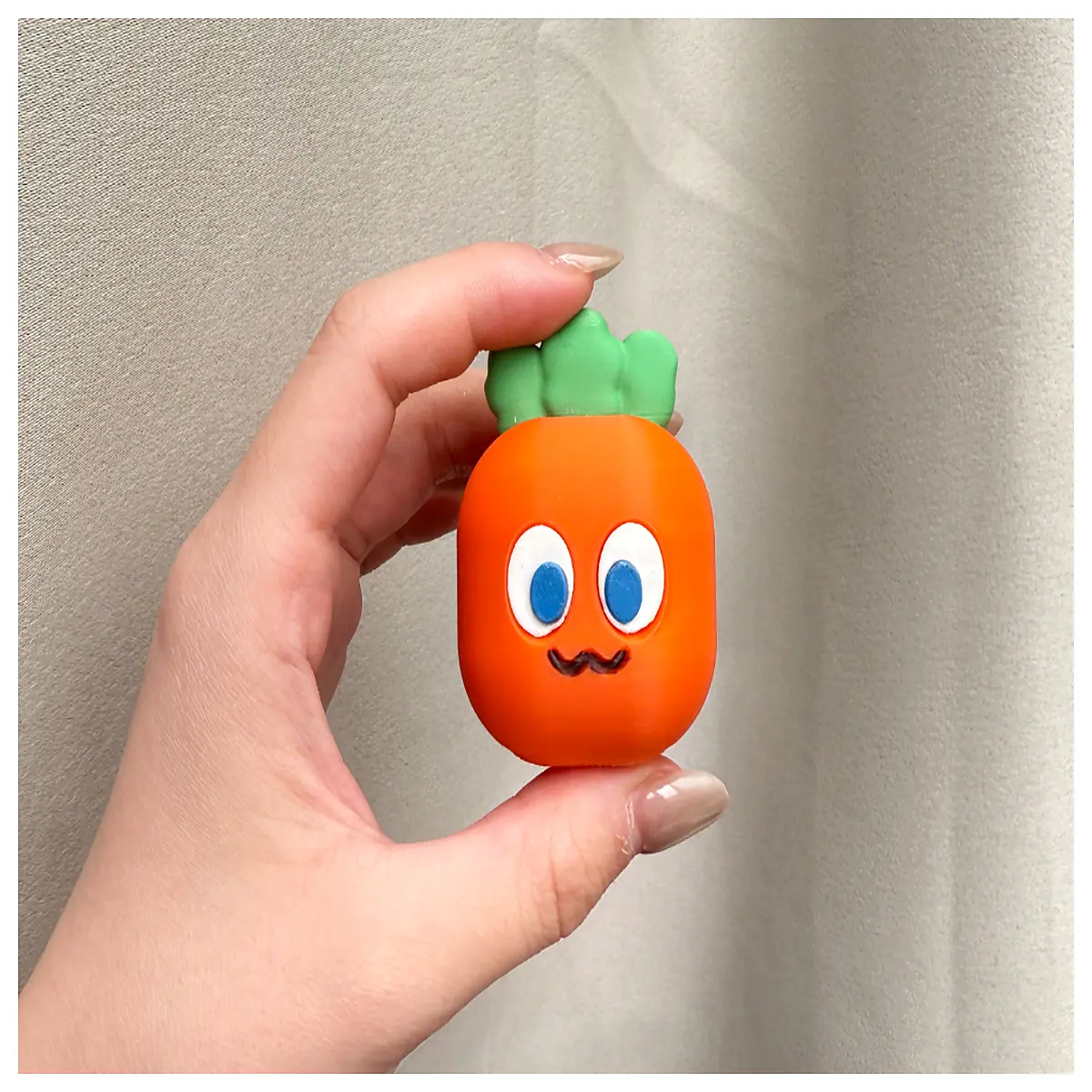 Mayday Buburuha Keychains Hanging Charms Desktop Decoration Non AI Print Mini Cute Cube Toy Accessories
