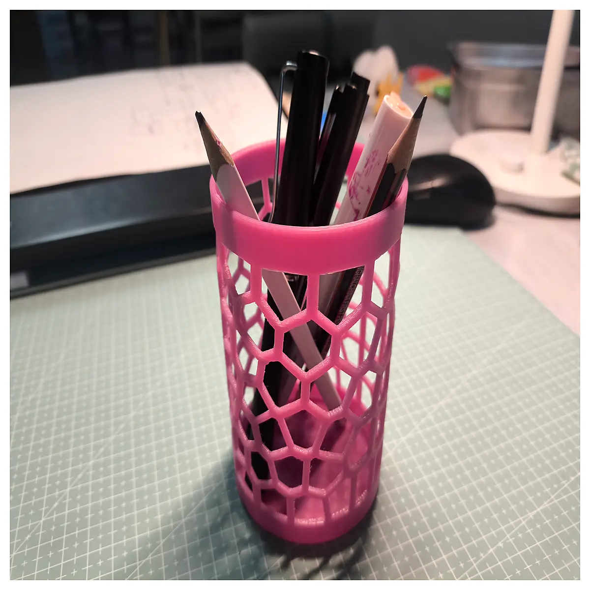 Pen Holder Organizer Desk Storage Container Stationery Supplies Simple Pen Case Multi Function Holder Desktop Organizer for Office School