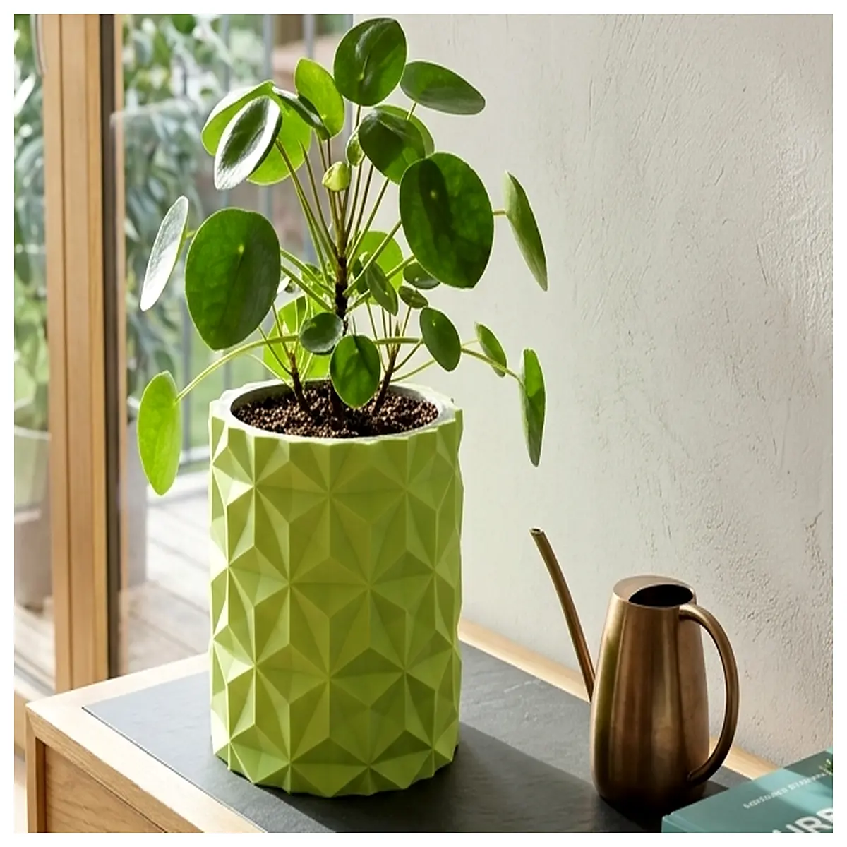 Crystal Flower Pot Decorative Vase for Home Office Tabletop Indoor Flower Container Elegant Glass Vase Floral Arrangement