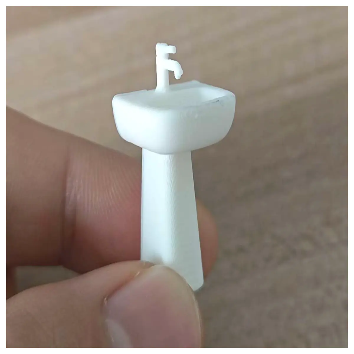 Miniature Hand Washbasin Model Small Toy Basin Micro Landscape Accessories Scale Model Decoration Realistic Washroom Toy