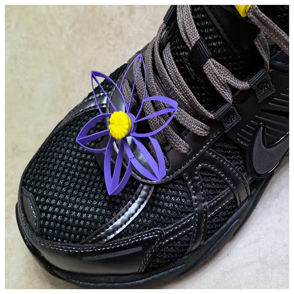 Spinning Shoe Charms Wind Powered Decorations Shoe Laces Windmills Kids Toys Wind Driven Shoe Accessories