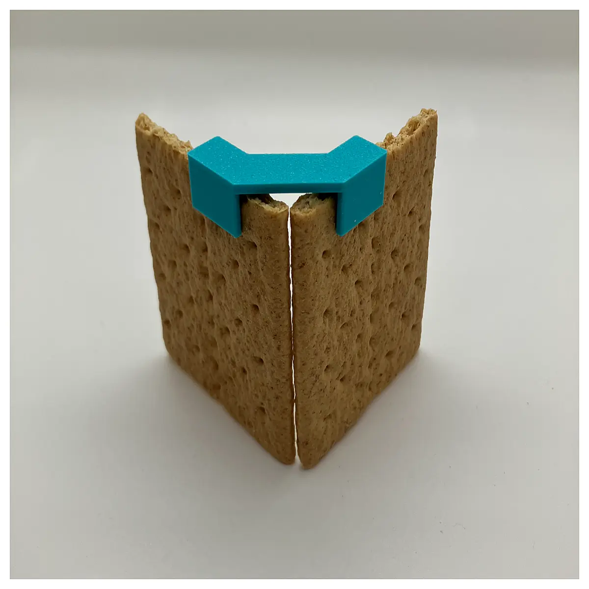whole wheat biscuit corner support holder rack for bakery packaging