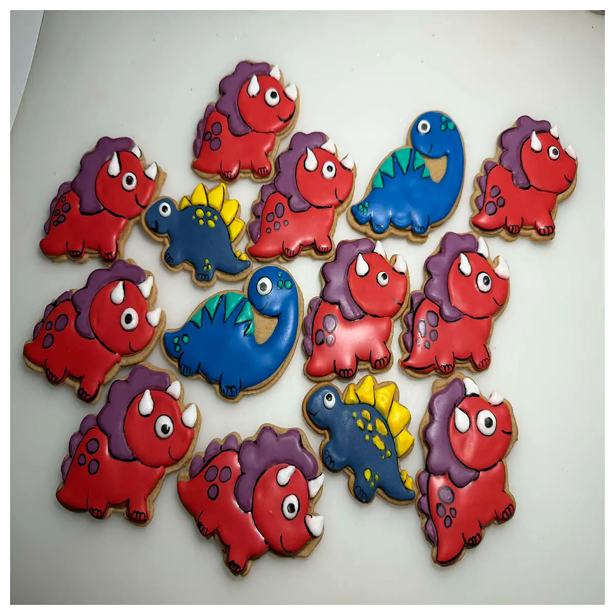 dinosaur cookie cutters set mixed shapes for kids baking party favors fondant cake decorating tools