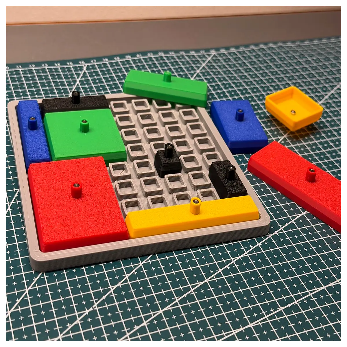 8x8 Puzzle Game for Kids Training Brain Development Fun Challenge Family Entertainment Educational Games