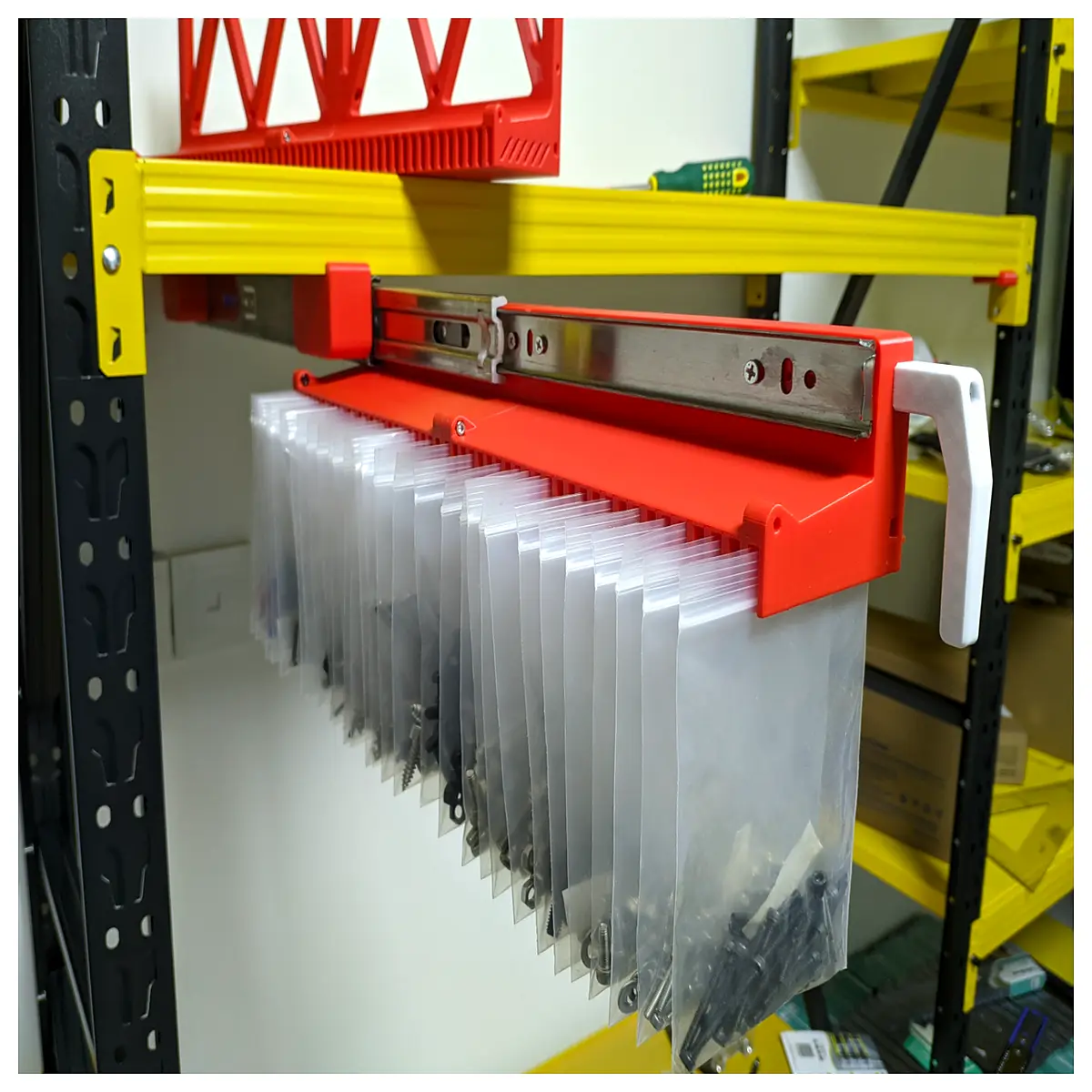 Retractable Parts Organizer Box Self Sealing Storage Bins DIY Tool Storage Parts Sorting Box Storage Container Solutions