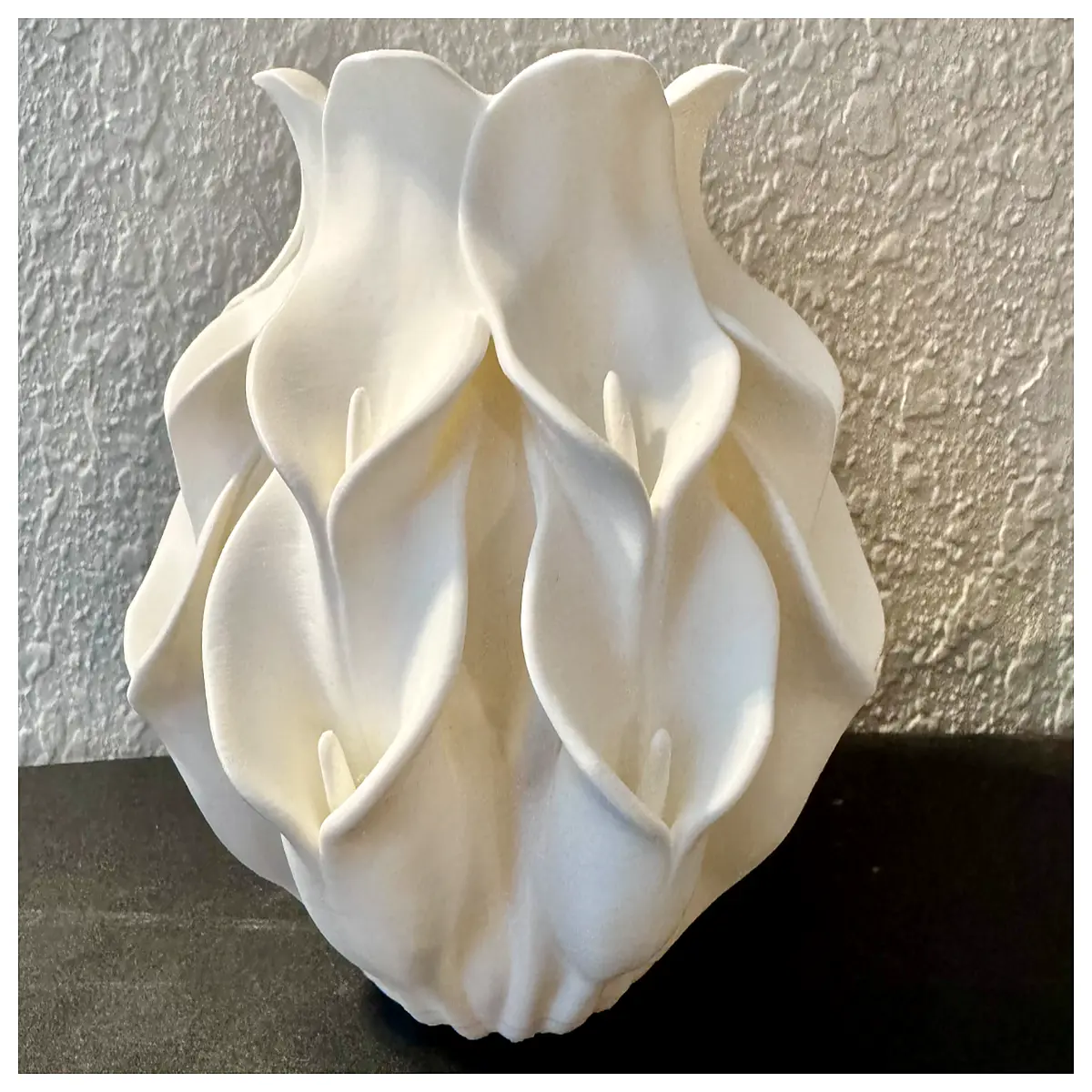 Easter Lily Vase Decor Creative Home Accent Festive Gift Floral Container Decorative Vase Tabletop Display