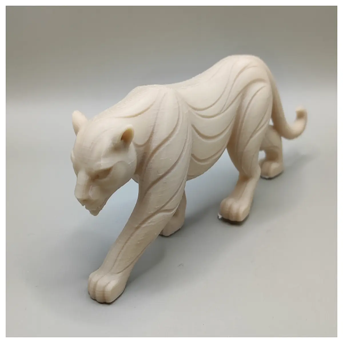 Leopard Abstract Sculpture Art Figurine Home Decor Modern Art Decorative Piece Creative Ornament Leopard Statue