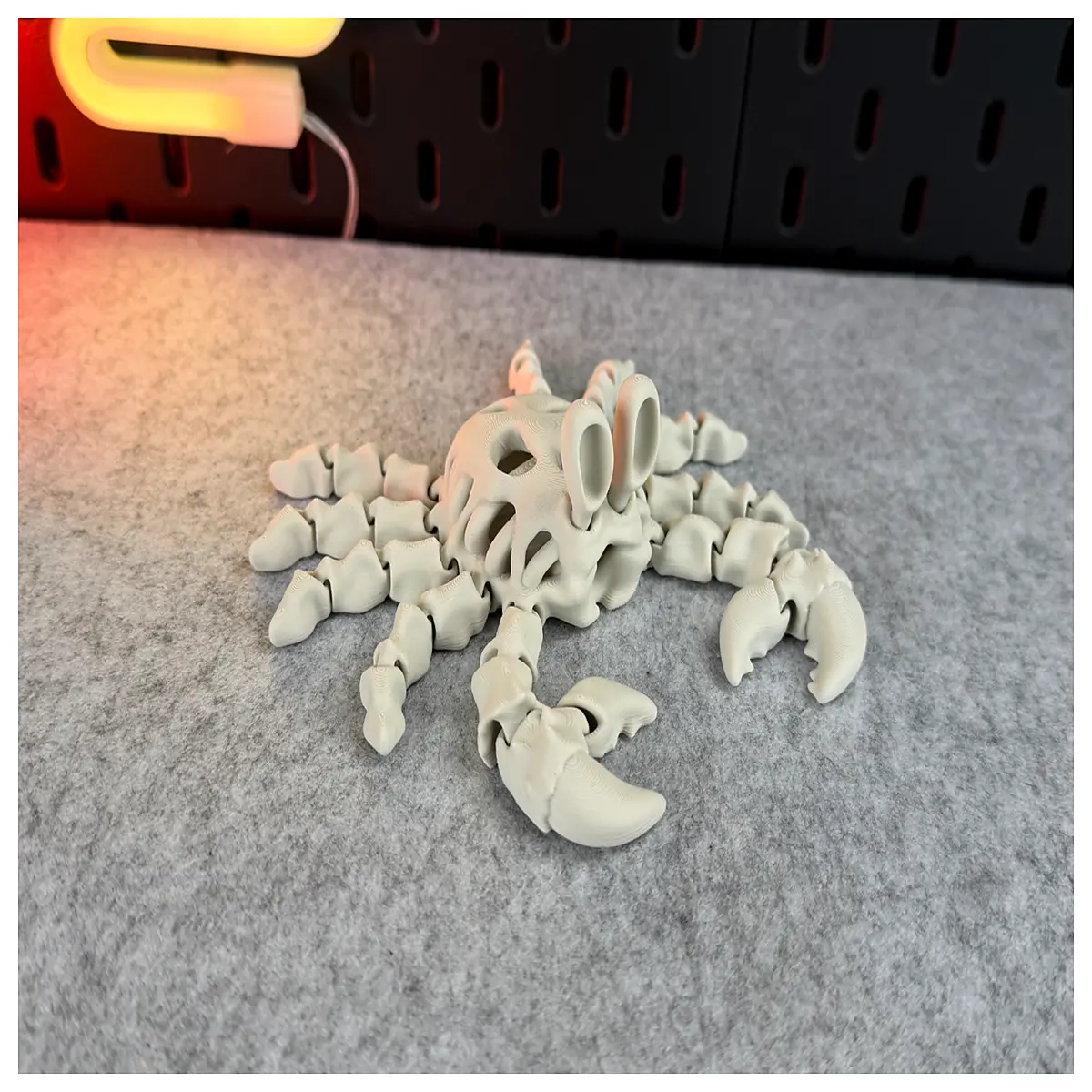 Articulated Skeleton Crab Model Toy Realistic Simulation Kids Educational Figures Movable Joints Brain Teaser Puzzle Collectible