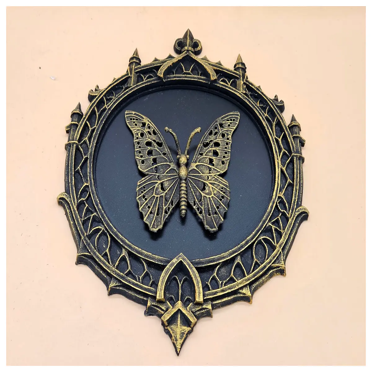 gothic frame wall art dark aesthetic home decor vintage metal insect picture frame spooky goth room accessories