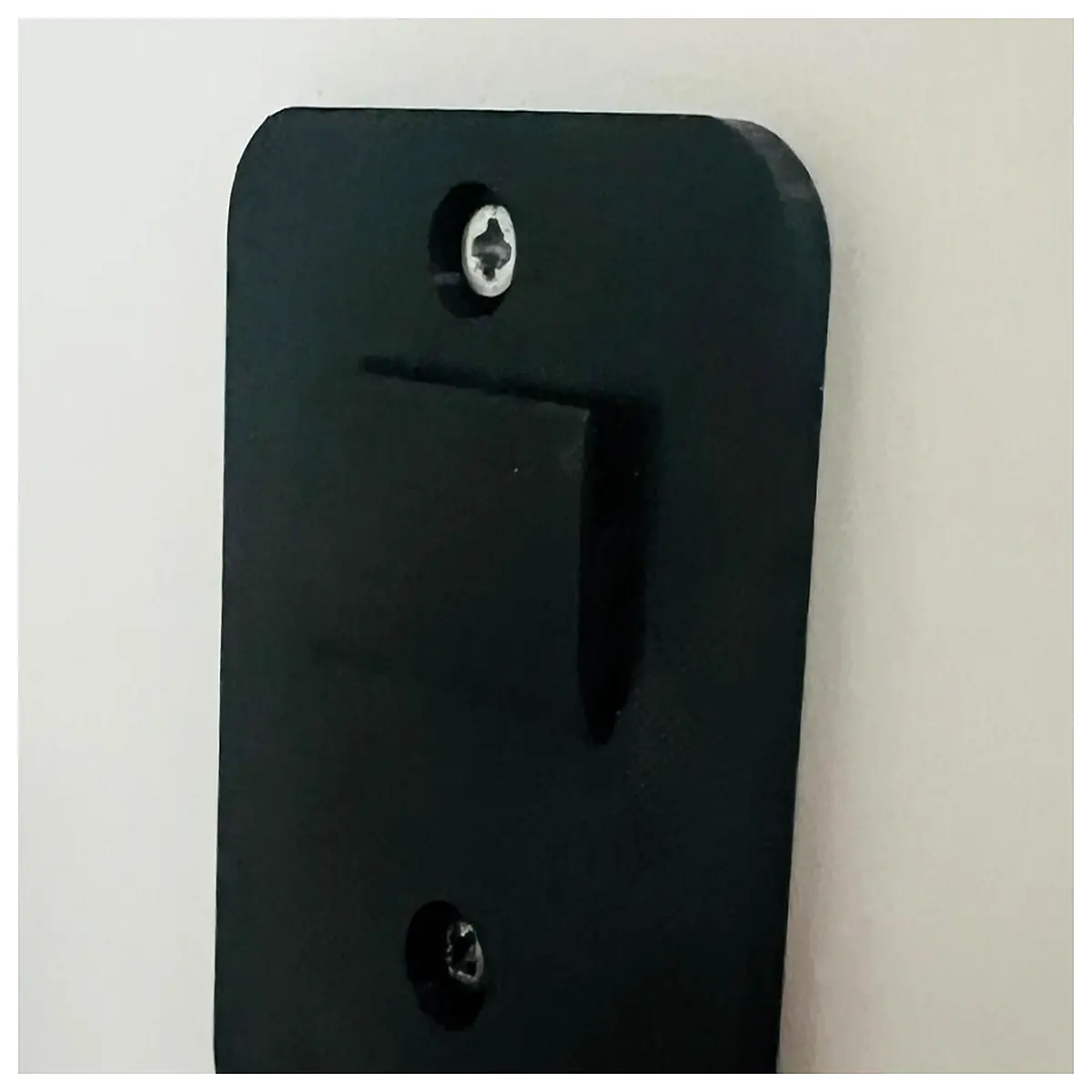Vacuum Cleaner Wall Mount Space Saving Cleaning Accessories Wall Bracket Home Bathroom Storage