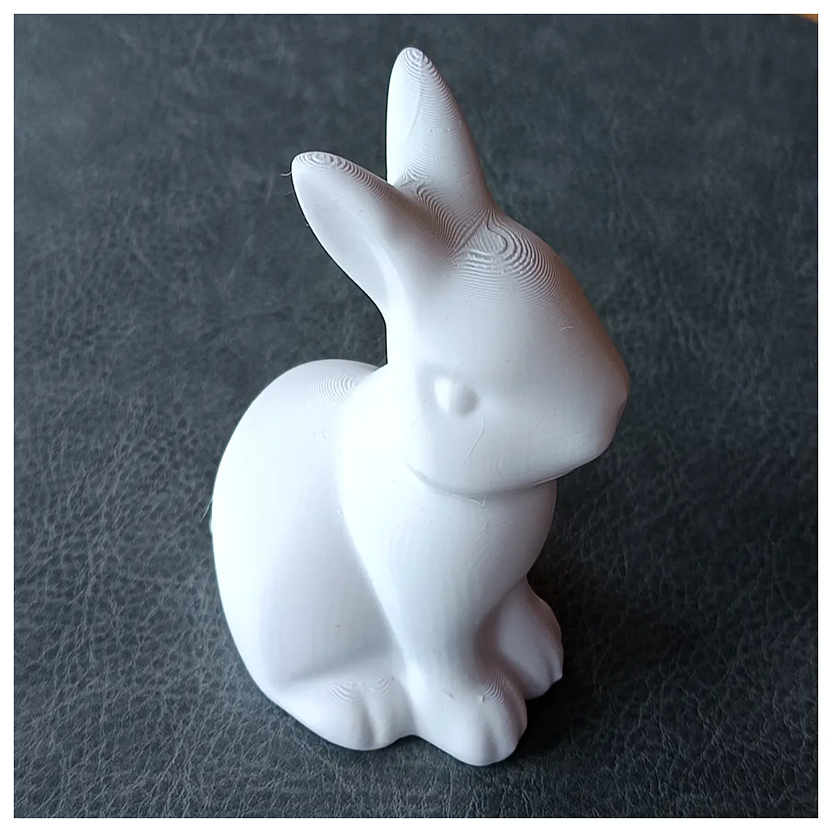 Mini Resurrection Bunny Decor Easter Egg Toy Festive Gift Rabbit Figurine Easter Decoration